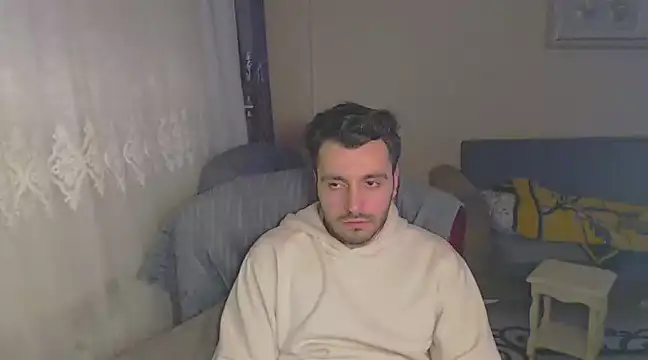 Snapshot of handsomeee04 chatting on 11, 2, 2025 handsomeee04 online show from 11, 2, 2025