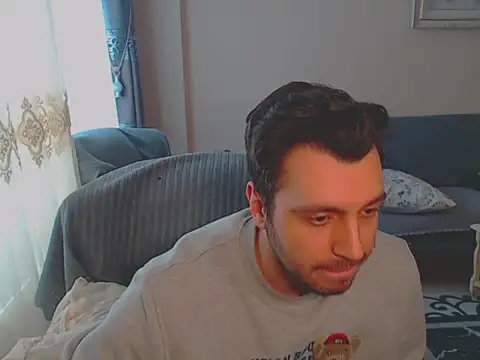 Snapshot of handsomeee04 chatting on 25, 2, 2025 handsomeee04 online show from 25, 2, 2025