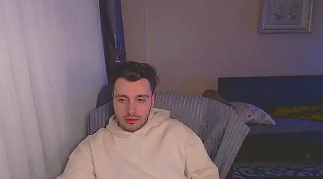 Snapshot of handsomeee04 chatting on 7, 3, 2025 handsomeee04 online show from 7, 3, 2025