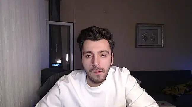 Snapshot of handsomeee04 chatting on 16, 3, 2025 handsomeee04 online show from 16, 3, 2025