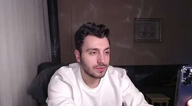 Snapshot of handsomeee04 chatting on 19, 3, 2025 handsomeee04 online show from 19, 3, 2025