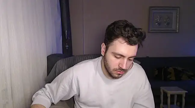 Snapshot of handsomeee04 chatting on 20, 3, 2025 handsomeee04 online show from 20, 3, 2025