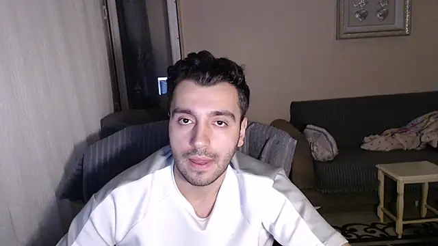 Snapshot of handsomeee04 chatting on 30, 9, 2025 handsomeee04 online show from 30, 9, 2025