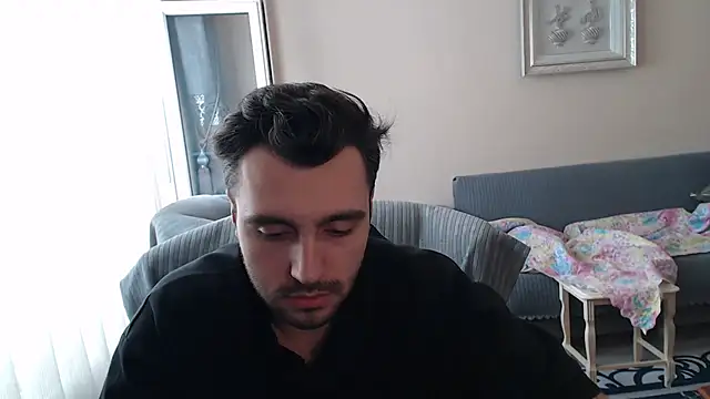 Snapshot of handsomeee04 chatting on 1, 10, 2025 handsomeee04 online show from 1, 10, 2025