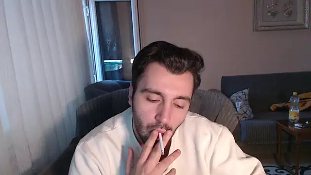 Snapshot of handsomeee04 chatting on 20, 10, 2025 handsomeee04 online show from 20, 10, 2025