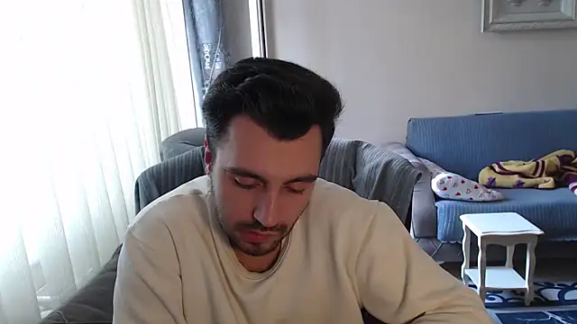 Snapshot of handsomeee04 chatting on 25, 10, 2025 handsomeee04 online show from 25, 10, 2025