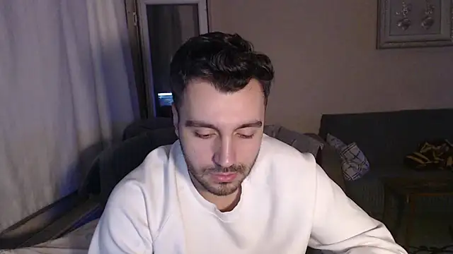 Snapshot of handsomeee04 chatting on 3, 11, 2025 handsomeee04 online show from 3, 11, 2025