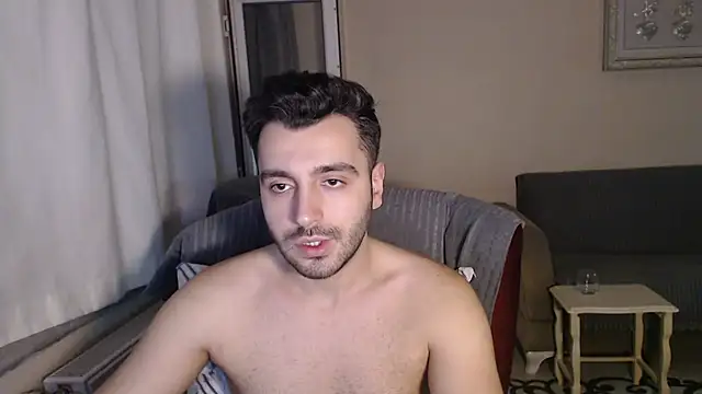 Snapshot of handsomeee04 chatting on 9, 11, 2025 handsomeee04 online show from 9, 11, 2025