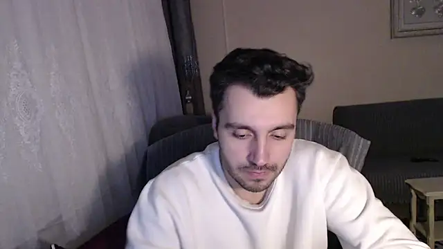 Snapshot of handsomeee04 chatting on 28, 11, 2025 handsomeee04 online show from 28, 11, 2025