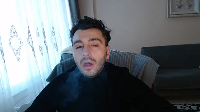 Snapshot of handsomeee04 chatting on 17, 12, 2025 handsomeee04 online show from 17, 12, 2025