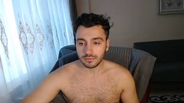 Snapshot of handsomeee04 chatting on 18, 12, 2025 handsomeee04 online show from 18, 12, 2025