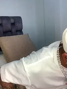 Boy cock18 online show from 17, 2, 2025