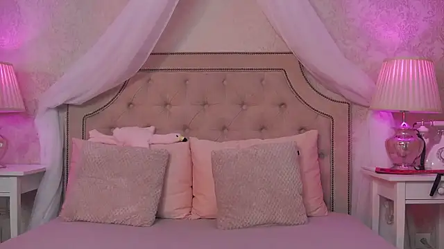 SashaMeow online show from 17, 10, 2025