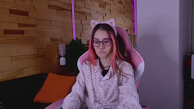 SashaMeow online show from 2, 7, 2026