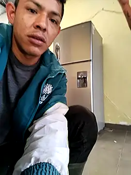 Snapshot of crazysex095 chatting on 6, 2, 2025 crazysex095 online show from 6, 2, 2025