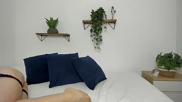 naughty 1girl online show from 13, 2, 2026