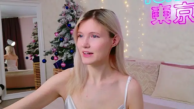 Snapshot of NellieLoyns chatting on 6, 1, 2026 NellieLoyns online show from 6, 1, 2026