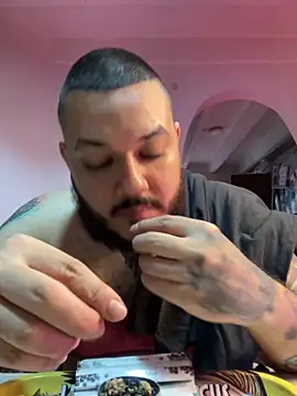 El Titan1998 online show from 5, 11, 2025