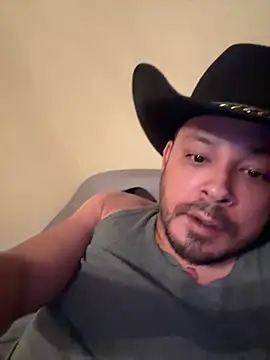 Snapshot of Monsterdrinker0000 chatting on 18, 12, 2025 Monsterdrinker0000 online show from 18, 12, 2025