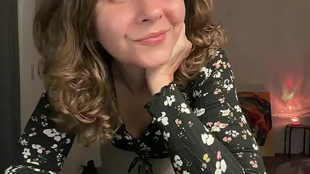 leahsparkles online show from 12, 10, 2025