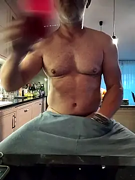 Snapshot of kevincumporn chatting on 16, 5, 2026 kevincumporn online show from 16, 5, 2026