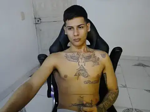 Clyde019 online show from 28, 12, 2024