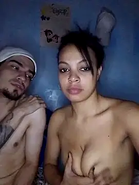 Snapshot of BlakeandRouse chatting on 26, 10, 2025 BlakeandRouse online show from 26, 10, 2025