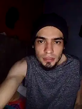 Snapshot of BlakeandRouse chatting on 18, 12, 2025 BlakeandRouse online show from 18, 12, 2025