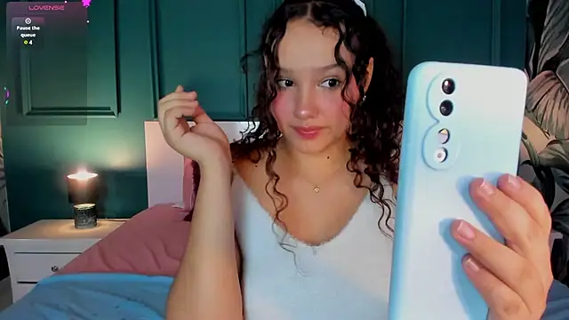 Snapshot of LucyLovelyy chatting on 29, 1, 2025 LucyLovelyy online show from 29, 1, 2025