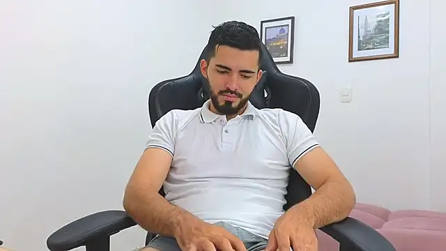 Massimoo 07 online show from 3, 2, 2025