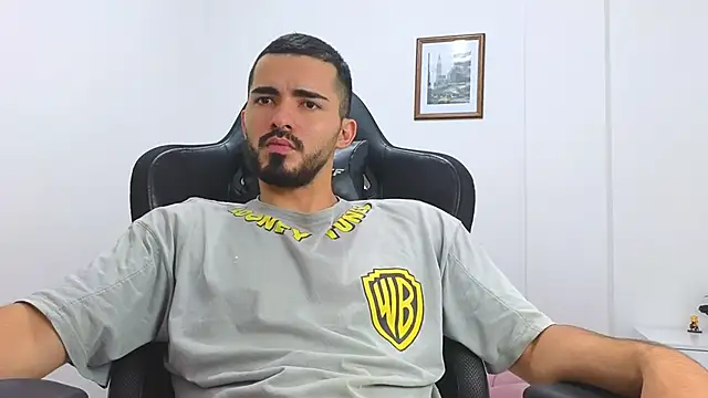 Massimoo 07 online show from 7, 3, 2025