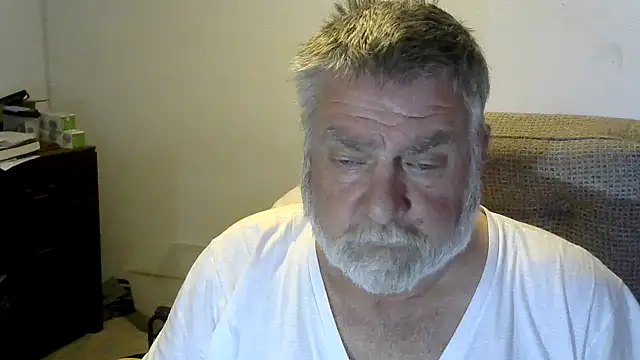 Snapshot of viejo_oso chatting on 27, 11, 2025 viejo oso online show from 27, 11, 2025