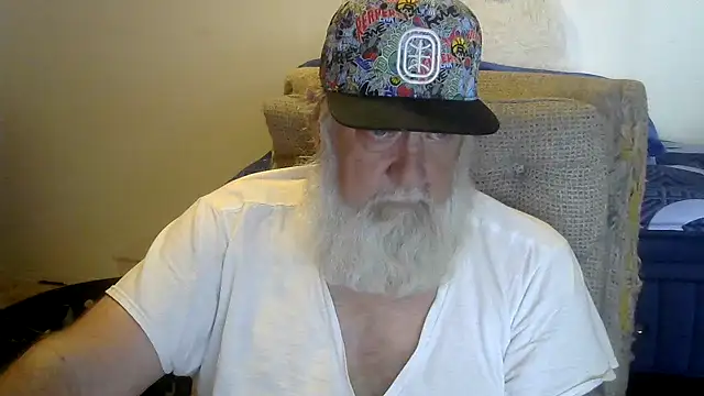 Snapshot of viejo_oso chatting on 5, 7, 2026 viejo oso online show from 5, 7, 2026