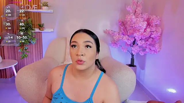 stefany duque1  online show from 30, 9, 2025