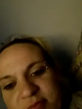 Snapshot of cloudy_couple444 chatting on 22, 12, 2024 cloudy couple444 online show from 22, 12, 2024