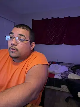 Snapshot of cloudy_couple444 chatting on 3, 1, 2025 cloudy couple444 online show from 3, 1, 2025