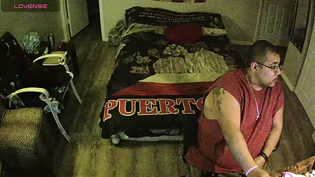 Snapshot of cloudy_couple444 chatting on 25, 2, 2025 cloudy couple444 online show from 25, 2, 2025