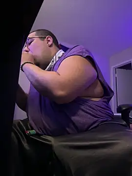 Snapshot of cloudy_couple444 chatting on 9, 3, 2025 cloudy couple444 online show from 9, 3, 2025