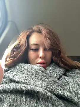 Snapshot of AndreaMood chatting on 25, 9, 2025 AndreaMood online show from 25, 9, 2025