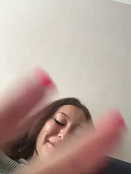 Snapshot of AndreaMood chatting on 24, 2, 2026 AndreaMood online show from 24, 2, 2026