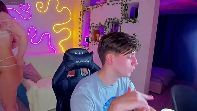 RobertAndLinela online show from 23, 1, 2025