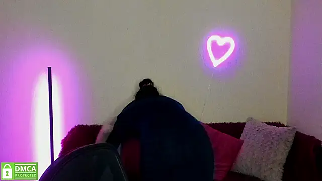 Arianasweety23 online show from 27, 2, 2025