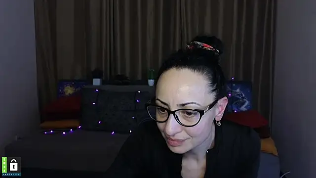 Arianasweety23 online show from 3, 3, 2025