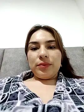 VictoriaMolina online show from 11, 10, 2025