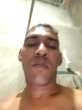 yaxom33 online show from 20, 3, 2026