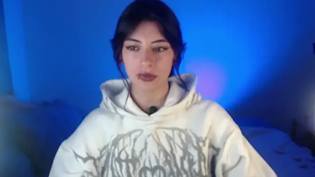 Snapshot of nala-saphir chatting on 21, 11, 2025 nala-saphir online show from 21, 11, 2025