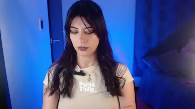 Snapshot of nala-saphir chatting on 27, 11, 2025 nala-saphir online show from 27, 11, 2025