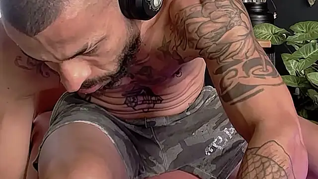 callme douglas online show from 23, 3, 2026