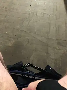 Snapshot of 22TT2295 chatting on 29, 12, 2024 22TT2295 online show from 29, 12, 2024