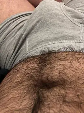 Snapshot of 22TT2295 chatting on 2, 1, 2025 22TT2295 online show from 2, 1, 2025